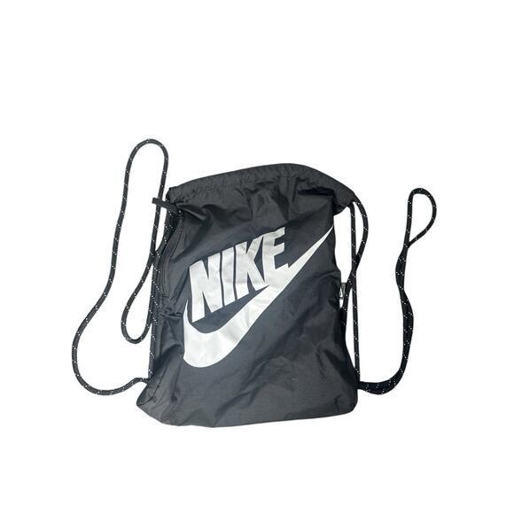 Nike Heritage Drawstring Bag Unisex Sports Travel Gym Sack Black DC4245-010 - Picture 1 of 1